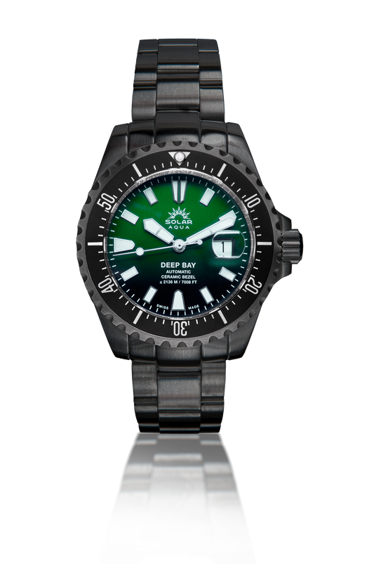 Deep Bay Black Green